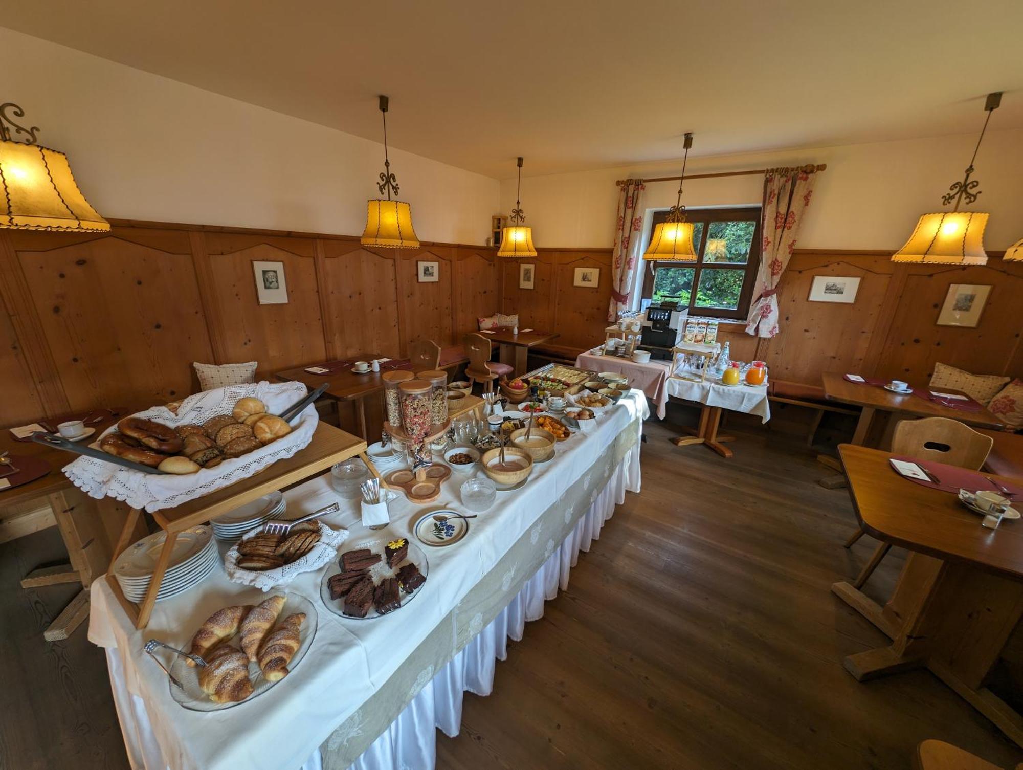 Garni Eden Bed & Breakfast Marlengo Dış mekan fotoğraf